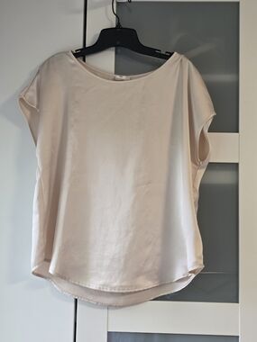 Cap-Sleeve Satin Blouse in Tan